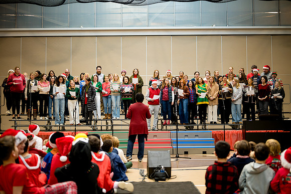 holiday_assembly24_ah_0208