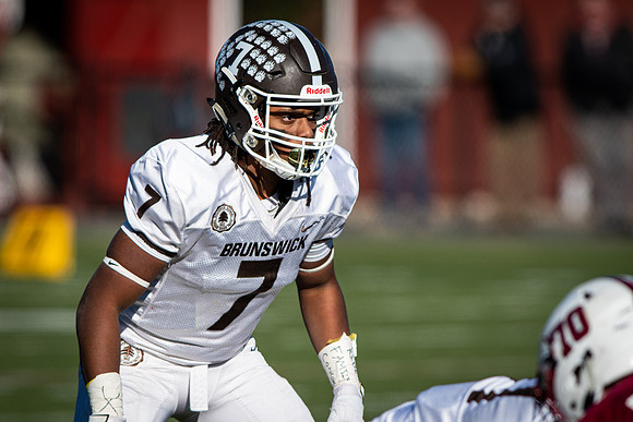 football_nepsac19_wkl5_2877