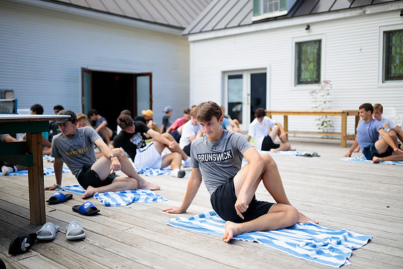 randolphvt2223_tripsoccerpre_yoga_bdf1_8561