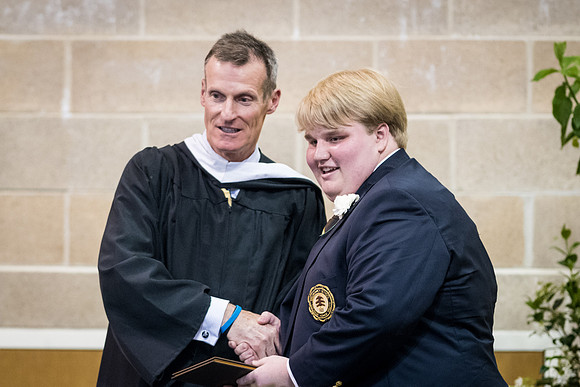 graduation18_wkl_3674