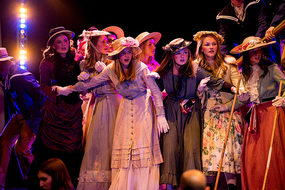 hmspinafore_springmusical25_fri_us_ah_0204