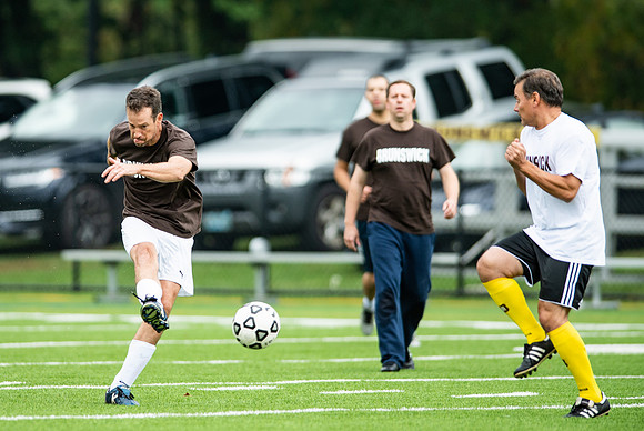 hc18_alumni_soccer_dburns_4891