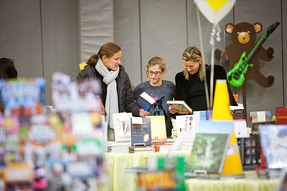 bookfair13_mkras_0047
