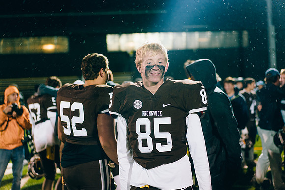 hc16_football_jk_4140