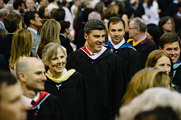 graduation16_hp_2307