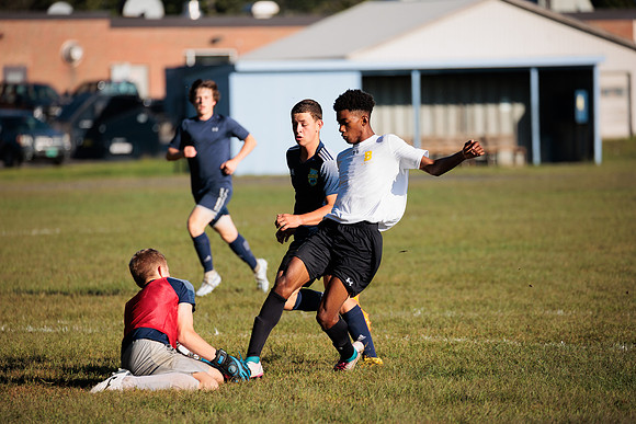 randolphvt2223_tripsoccerpre_game_bdf2_0065