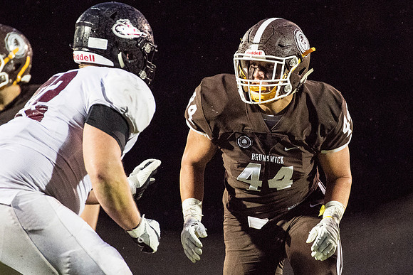 hc16_football_db_4995