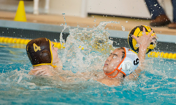 waterpolo_liquid4_01semifinal_bwk-suf_dburns_4975