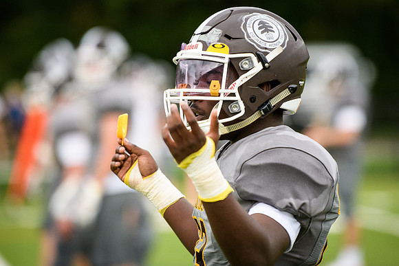 football_jv_2021-10-06_wkl2_1343