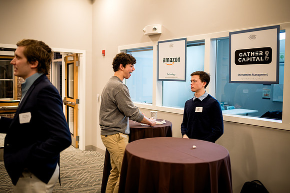 careercenter_tablenetworking24_ah_0139