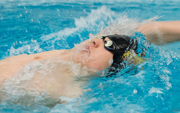 swimming_2016-12-14_db_7236