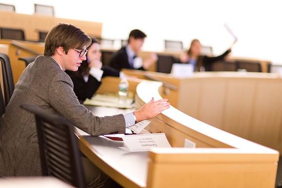 modelun18_fordham_mkras_0021