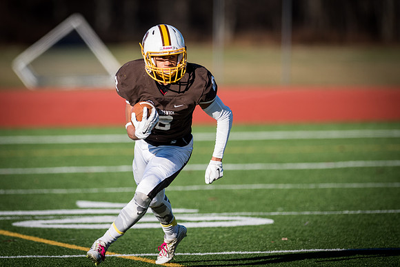 football_nepsac15_wkl_0295