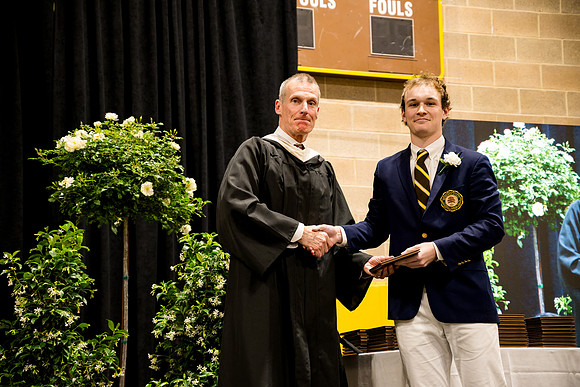 graduation25_diploma_ah_0609
