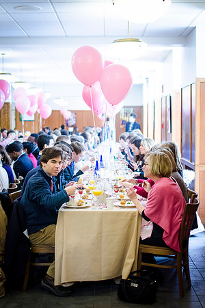 seniormom_vdaybfast_wkl_0581