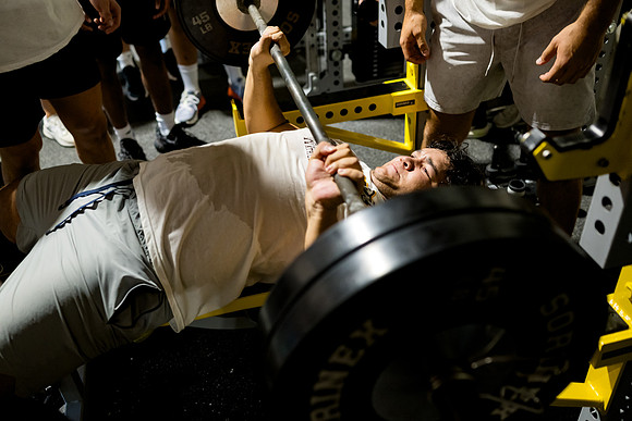 football_2024-08-01_liftforlife_ah_0215