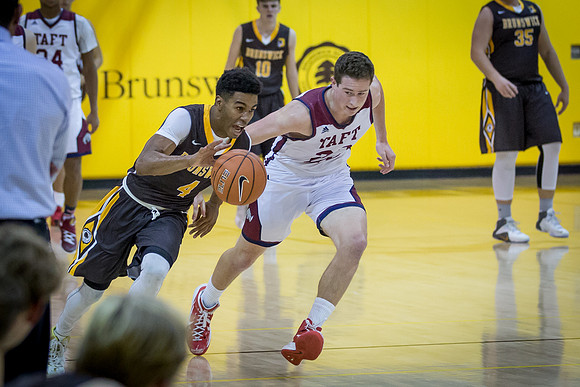 basketball_2016-11-30_jfess_9886