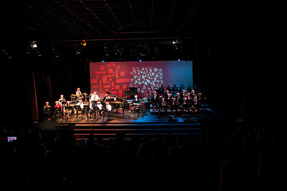 holidayconcert_us_4393
