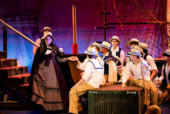 hmspinafore_springmusical25_sat2_us_ah_0024