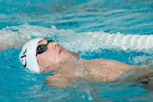 swimming_dburns_9347