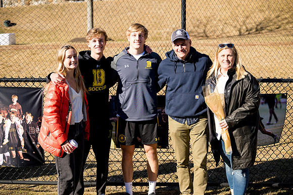 soccer_2024-11-09_seniorday_ah_0242