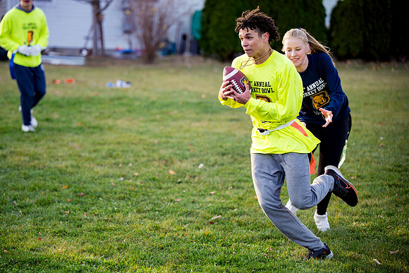 turkeybowl24_us_ah_0049
