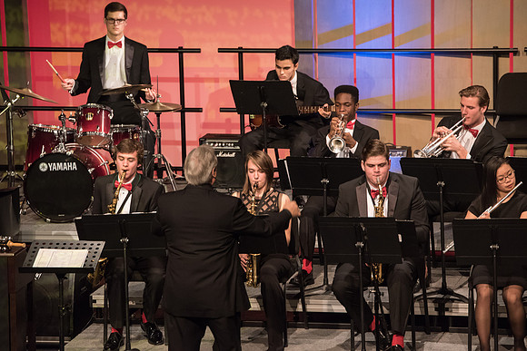 holiday_us_hp_7103