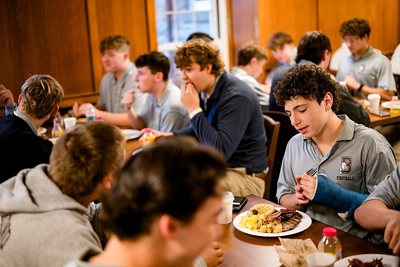 hc24_fballbfast_ah_0053