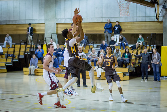 basketball_2016-11-30_jfess_9889