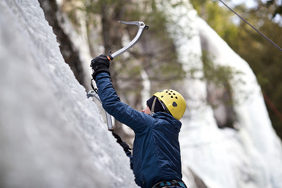 campdudley16_iceclimbing_bd_6345