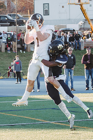 football_nepsac16_hp_3226