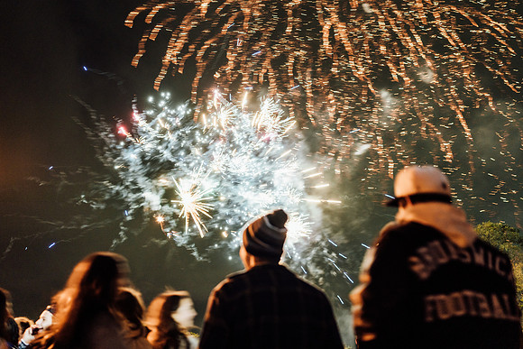 hc21_bonfireworks_jk_7252