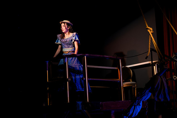 hmspinafore_springmusical25_sat2_us_ah_0131