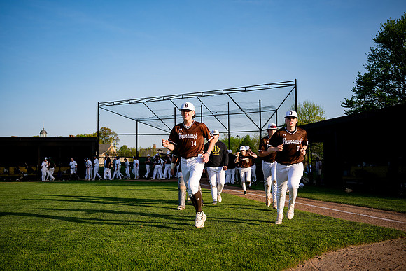 baseball_2025-05-01_ah_0318