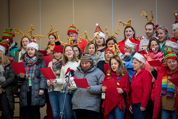 holiday_allschool16_jfess_6612