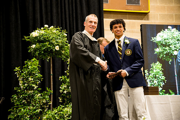 graduation25_diploma_ah_0855
