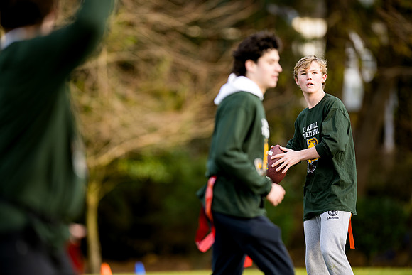 turkeybowl24_us_ah_0116