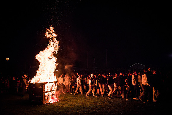 hc15_bonfireworks15_wkl_5667