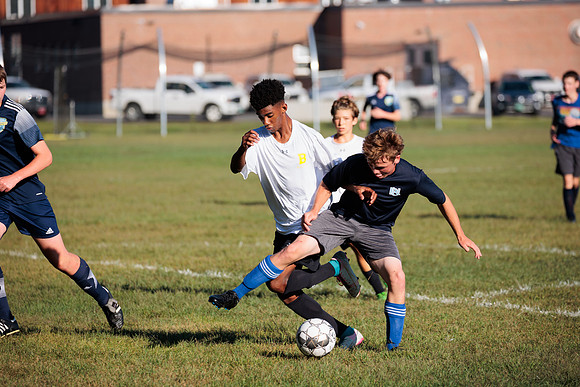 randolphvt2223_tripsoccerpre_game_bdf2_0106