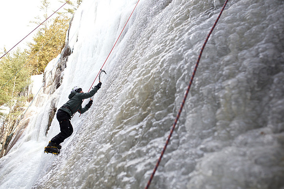 campdudley16_iceclimbing_bd_1509
