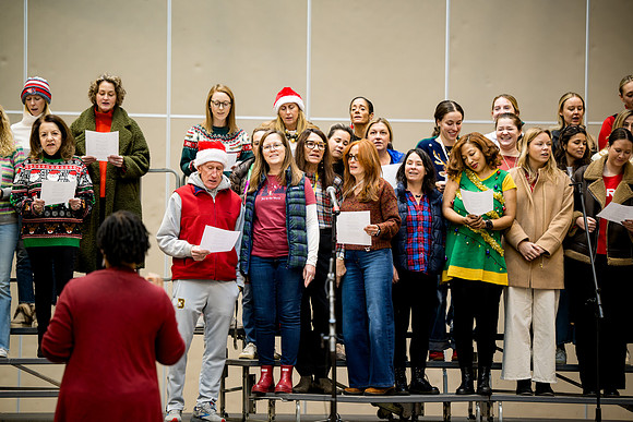 holiday_assembly24_ah_0220