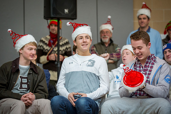 holiday_allschool16_jfess_6735