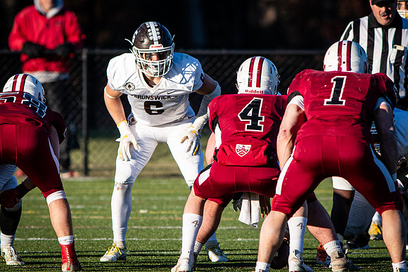football_nepsac19_wkl5_3259