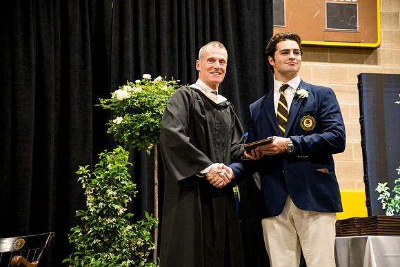 graduation25_diploma_ah_0642