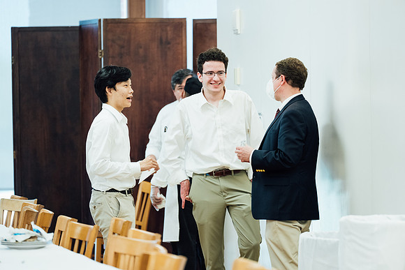 srfaculty_dinner22_jk_1796