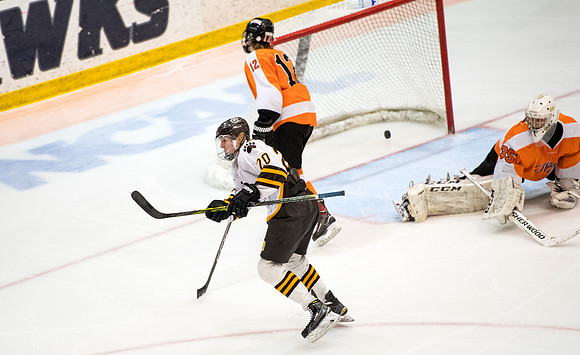 hockey_nepsac18_dburns_7800