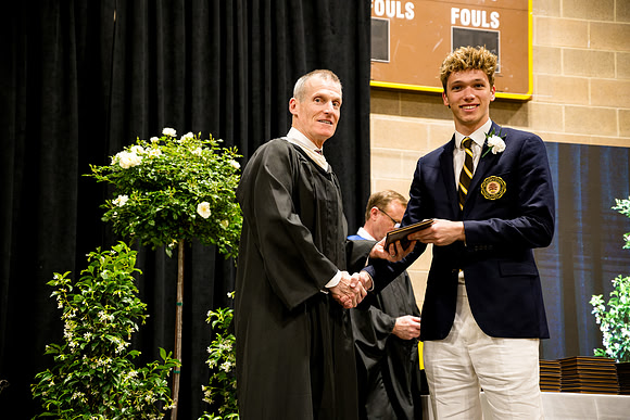 graduation25_diploma_ah_0586