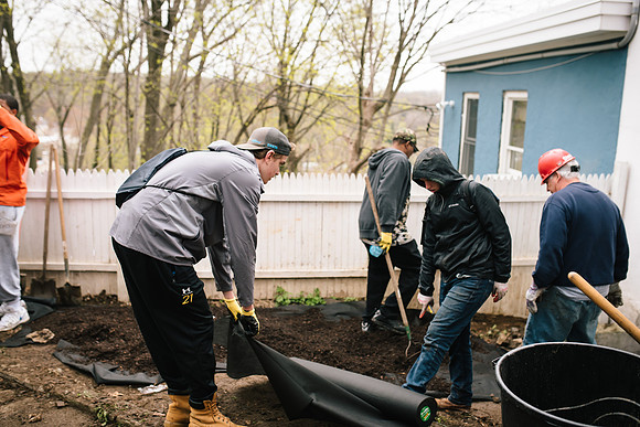 commserv18_habitat_ah_0099