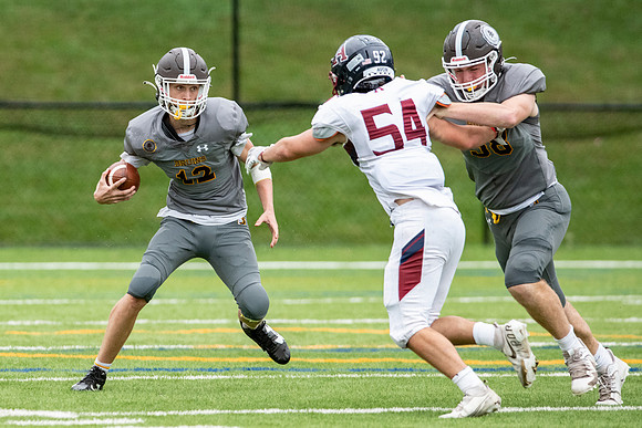 football_jv_2021-10-06_dburns_7214
