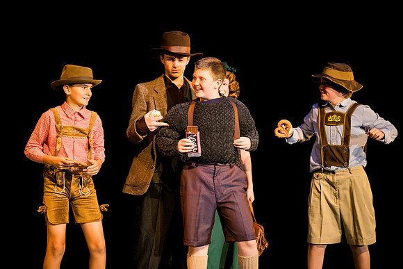 charliechocofactory_springplay25_ms_ah_0084
